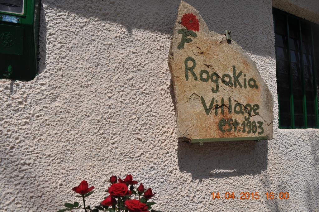 Rogakia Village Est. 1983 Zola Exterior photo